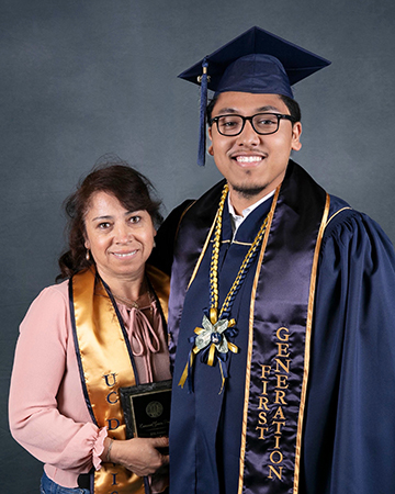 In cap and gown, Pereida poses with his mother