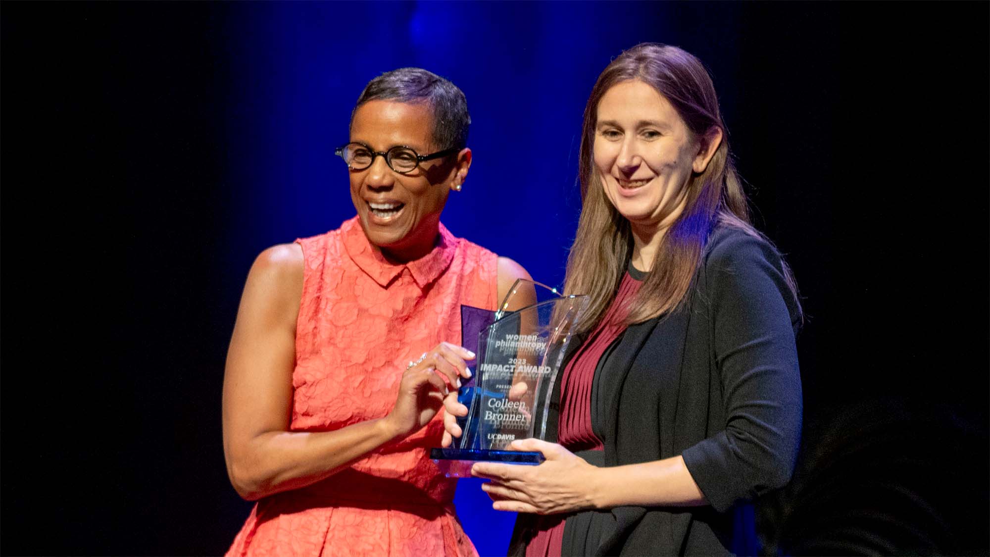 LeShelle May presents award to Colleen Bronner.