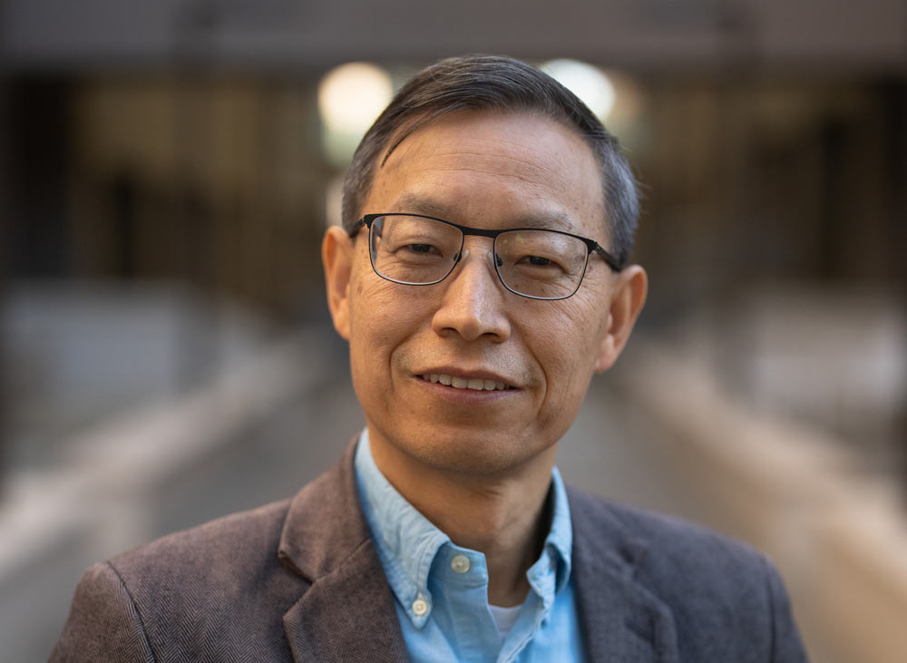 Huaijun Zhou environmental headshot, UC Davis faculty