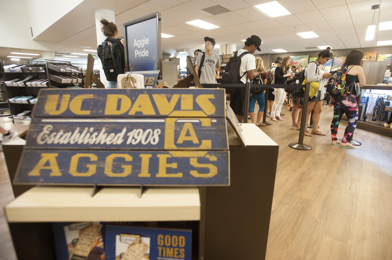 Students stand in line at the Campus Store.