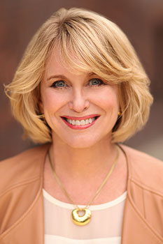 head and shoulders photo of Diane Bryant