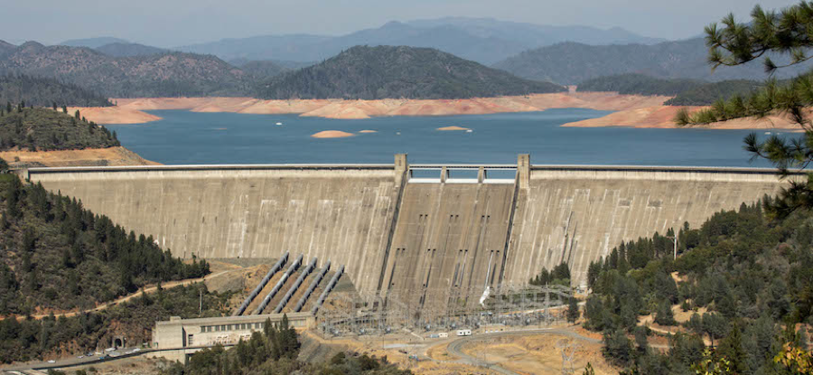 Shasta Dam with the lake behind in a drought